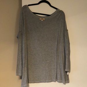 Long sleeve grey piko shirt